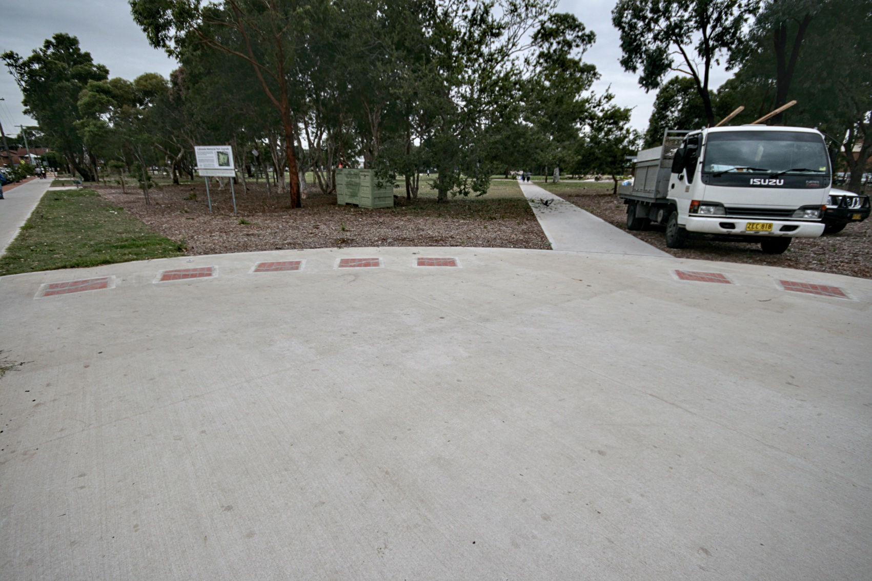 placeholder image-sq